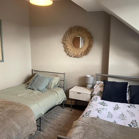 Perfect For Large Groups, Sleeps 15 Close To City Centre Sheffield Ngoại thất bức ảnh